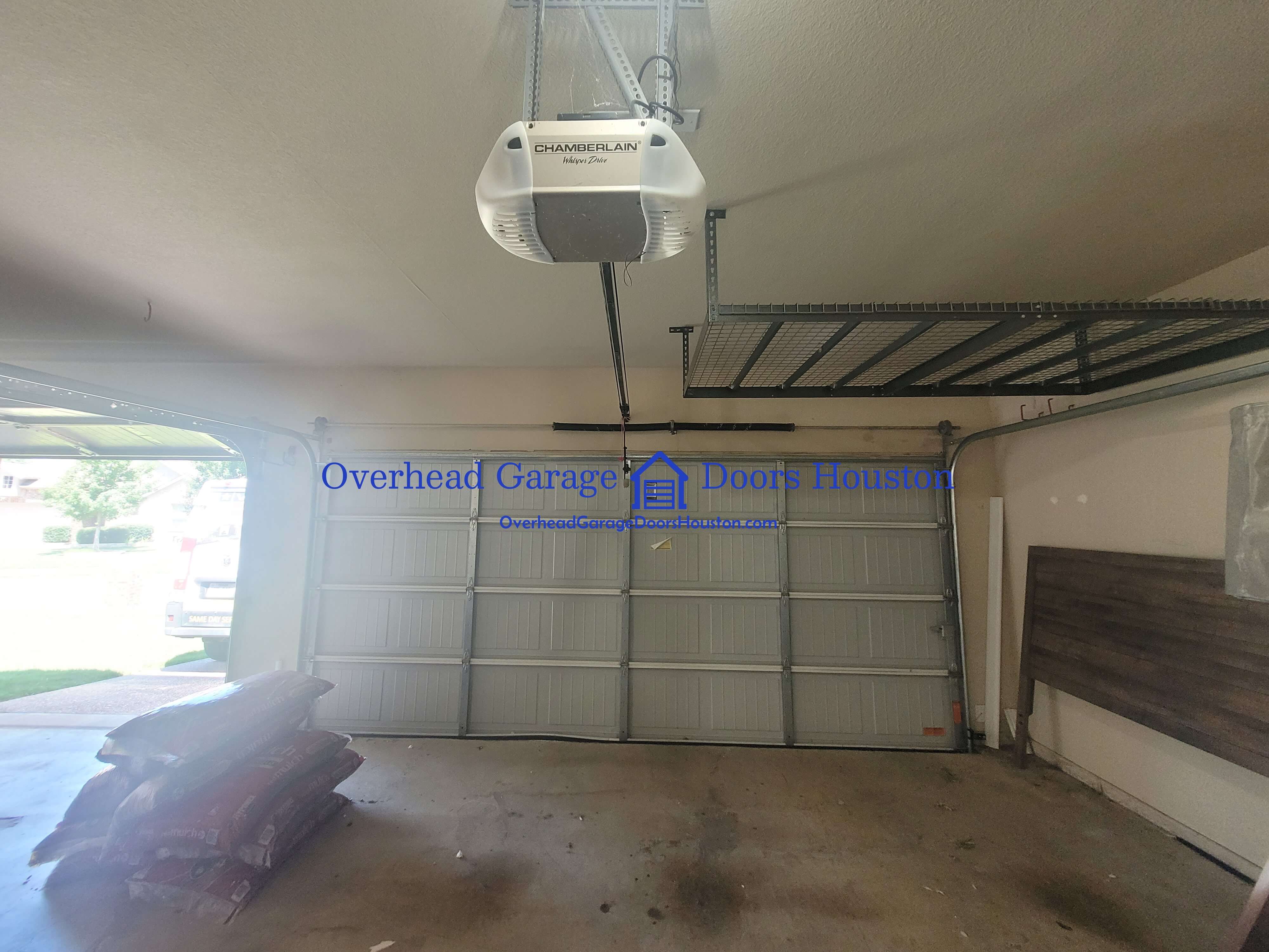 com_chamberlain_garage_door_opener_repair